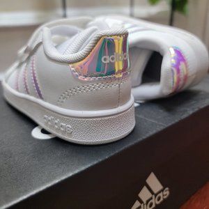 ADIDAS GRAND COURT I - SIZE 8 Toddler